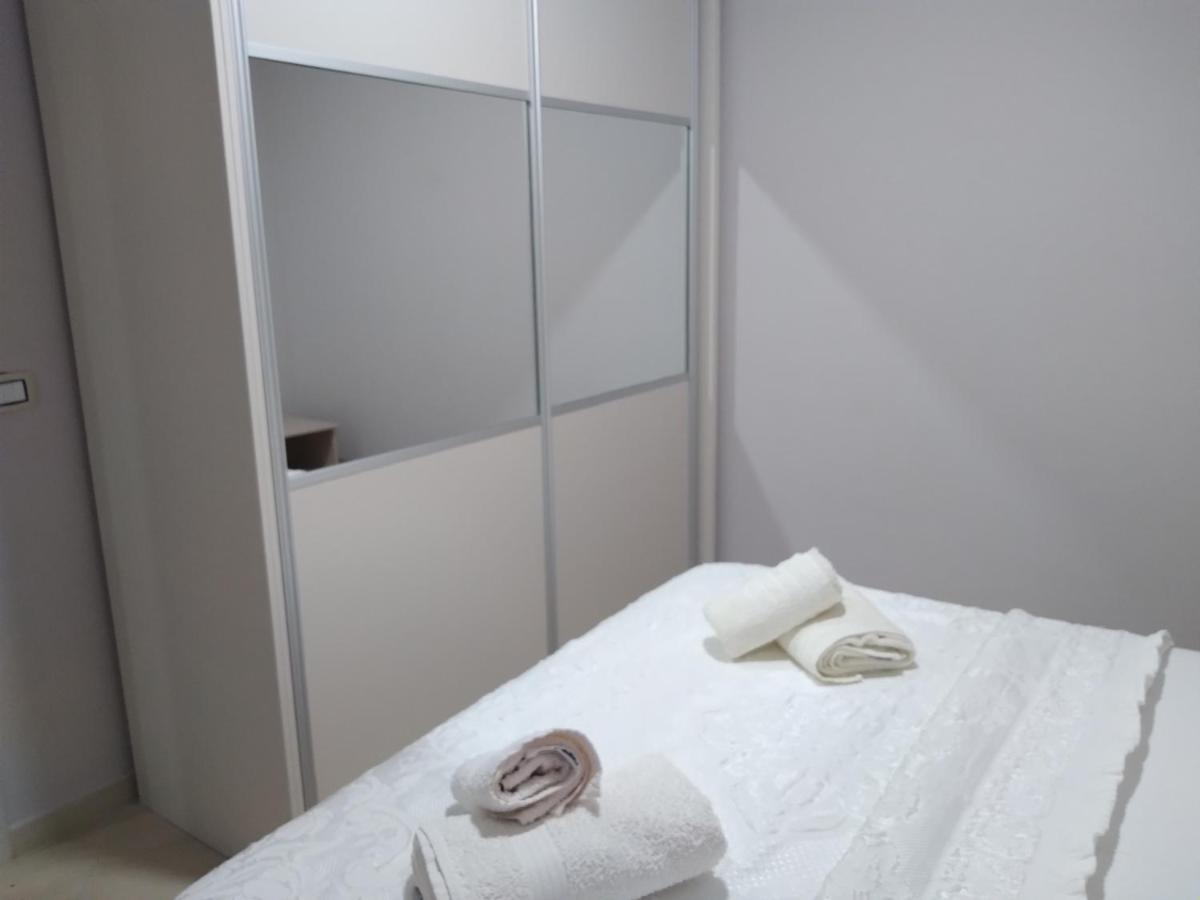 Eleana'S Apartament Sarandë Exteriör bild