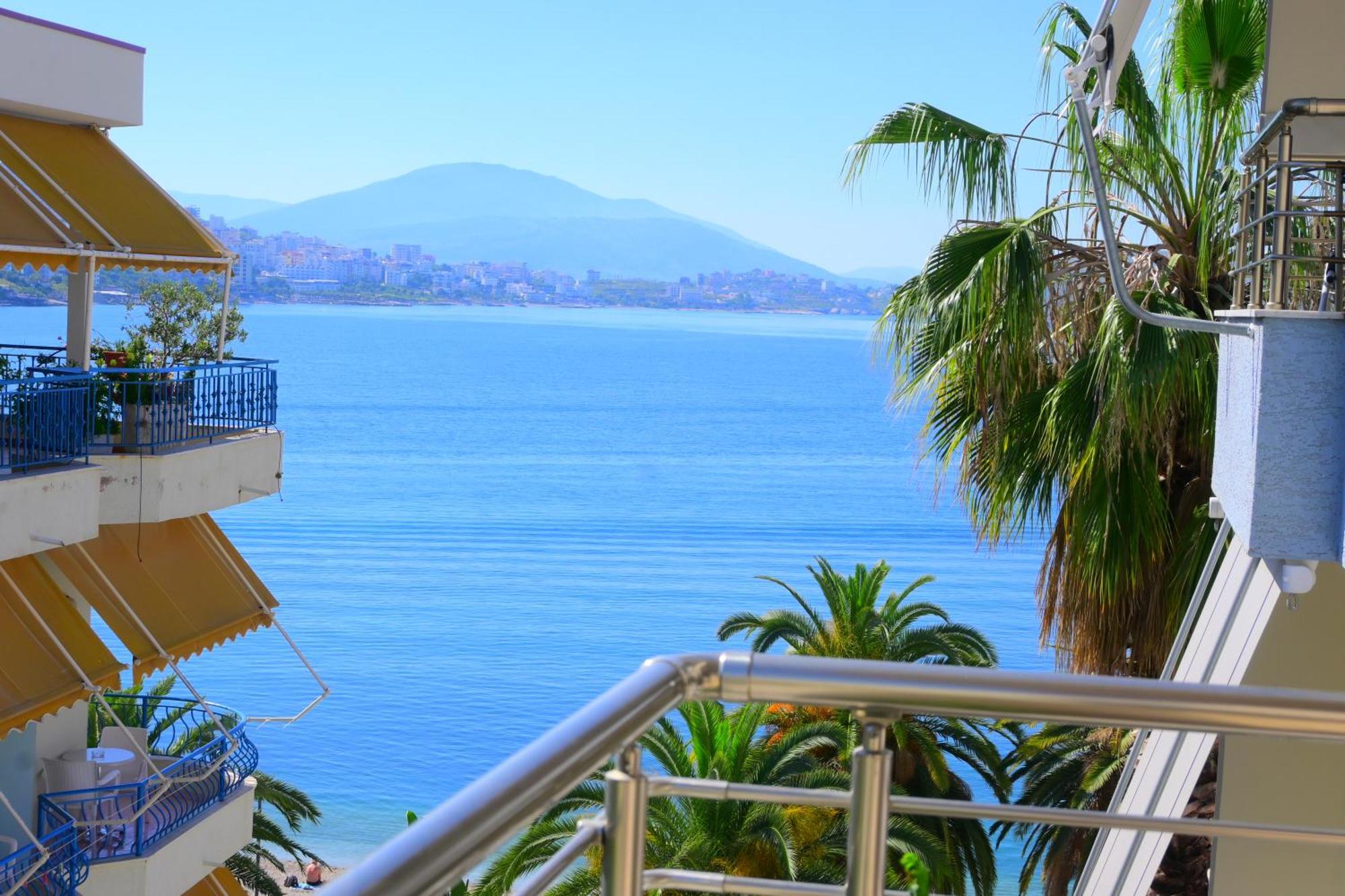 Eleana'S Apartament Sarandë Rum bild