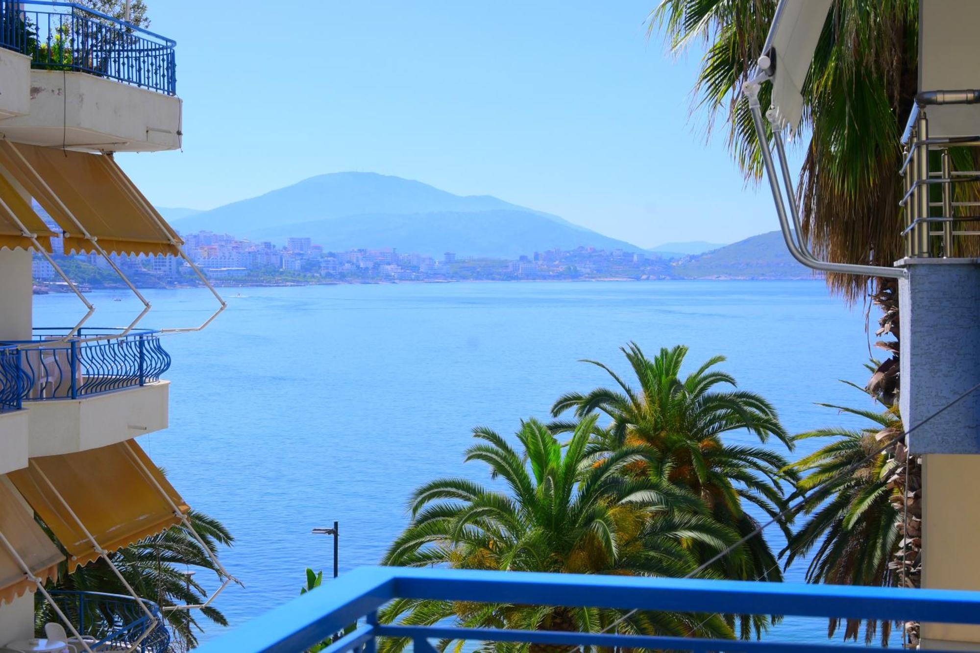Eleana'S Apartament Sarandë Rum bild