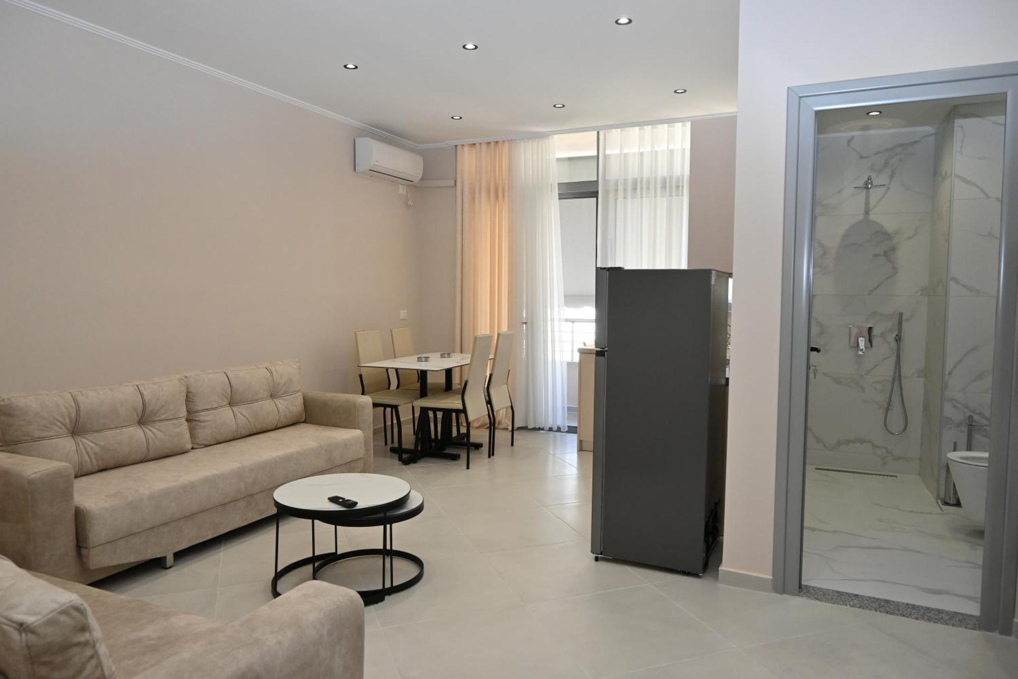 Eleana'S Apartament Sarandë Rum bild